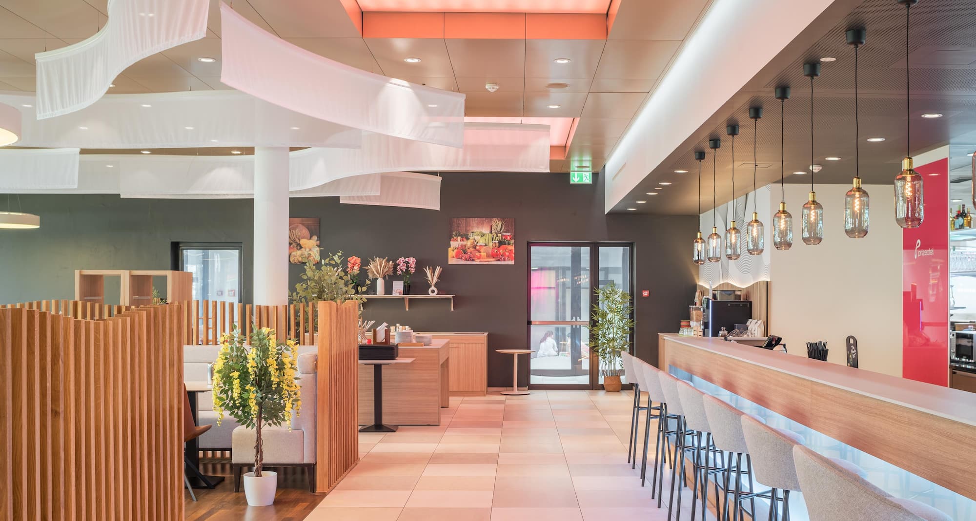 Prize by Radisson, Zurich Affoltern am Albis - Bar/lounge