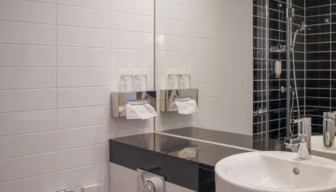 Prize by Radisson, Zurich Affoltern am Albis - 客房浴室