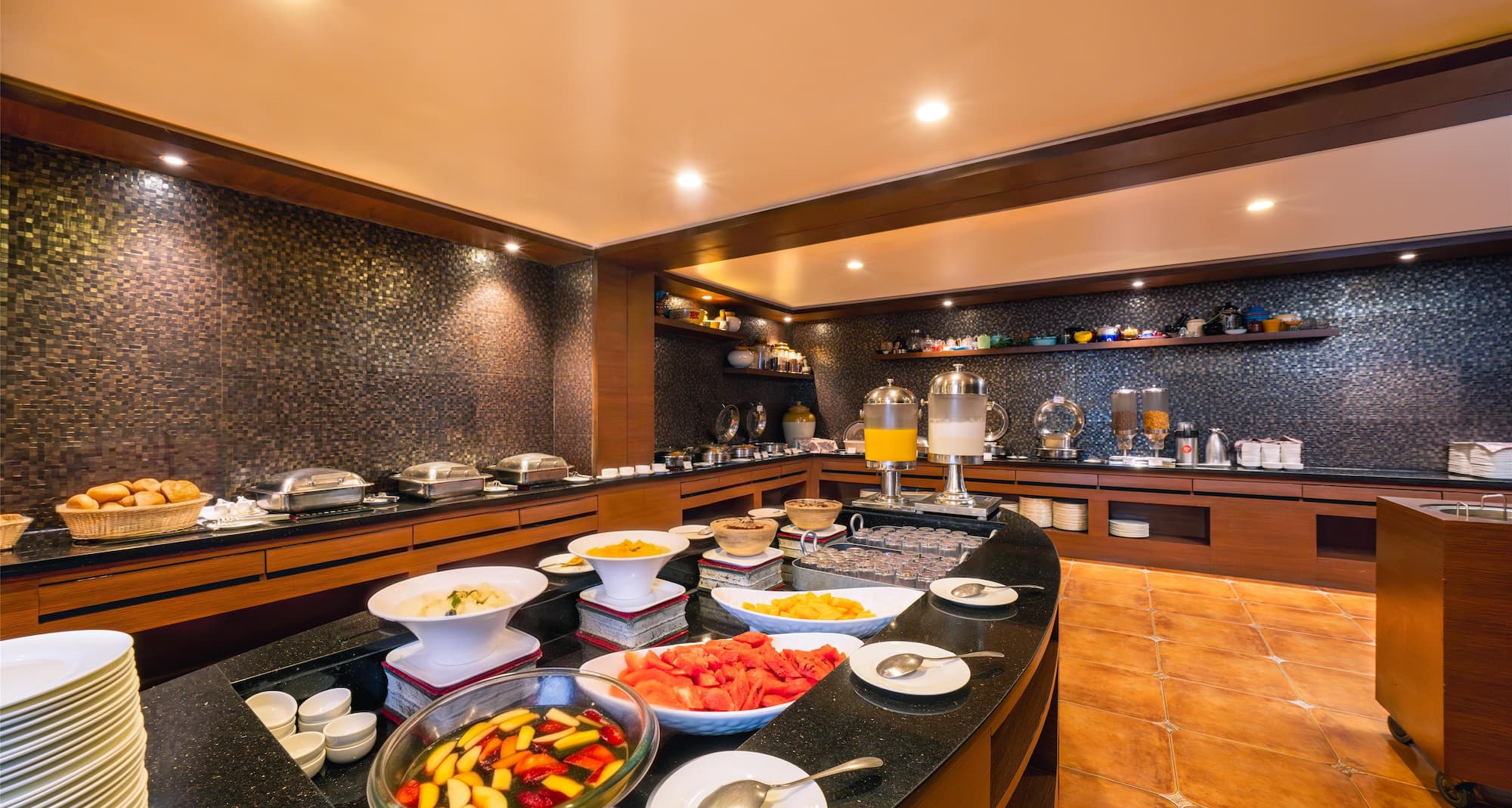 Purple Palms Resort and Spa Coorg, a member of Radisson Individuals Premier - Breakfast area