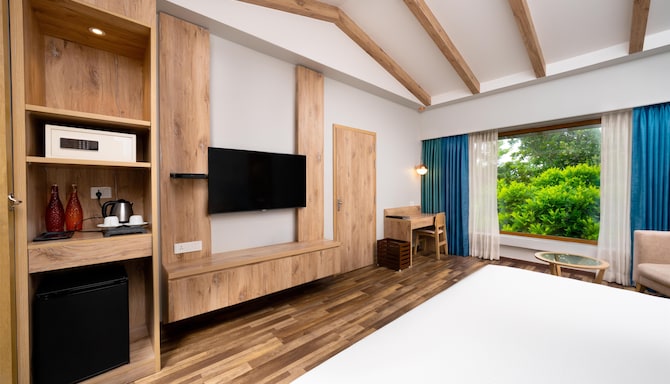 Purple Palms Resort & Spa Coorg, a member of Radisson Individuals Premier - Standard Room- Garden view
