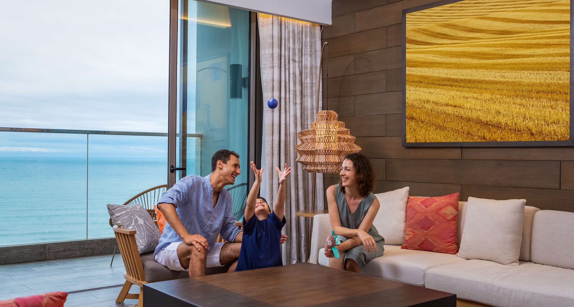 Rad Family - APAC Family Lifestyle