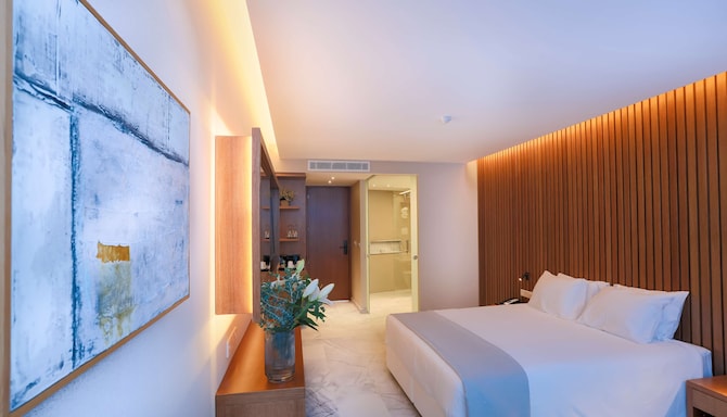 Radisson Beach Resort Larnaca - Guest Room