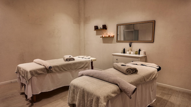 Radisson Beach Resort Larnaca - Spa edited