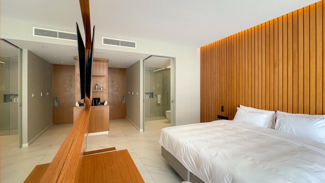 Radisson Beach Resort Larnaca - Garden Suite with Terrace Sea View