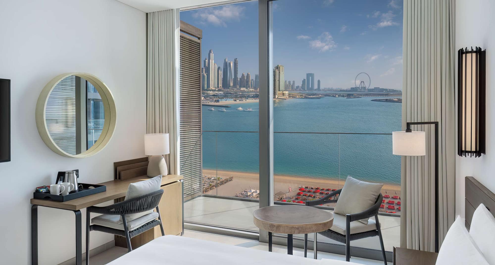 Radisson Beach Resort Palm Jumeirah Dubai - Premium Room with sea view