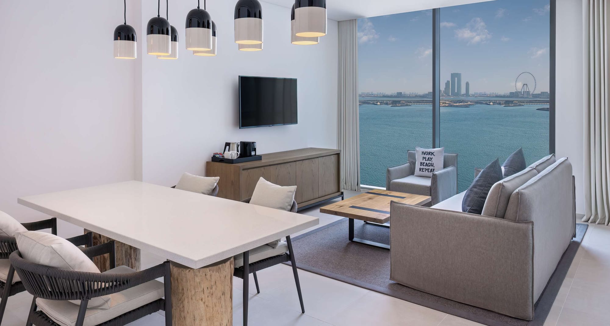 Radisson Beach Resort Palm Jumeirah Dubai - One Bedroom Suite with sea view