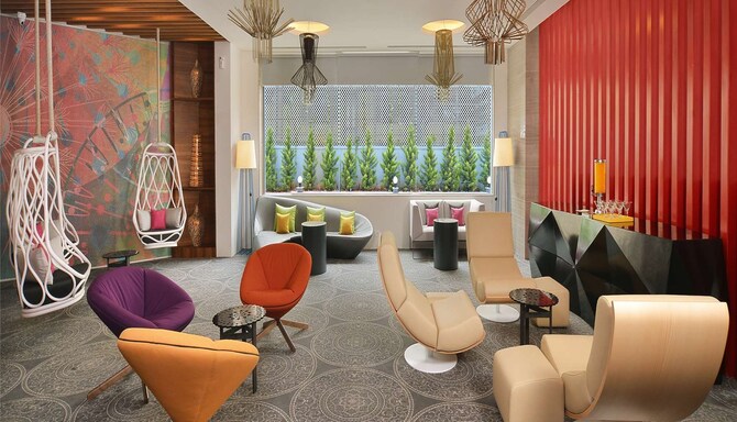 Radisson Bengaluru City Center - Lobby Lounge