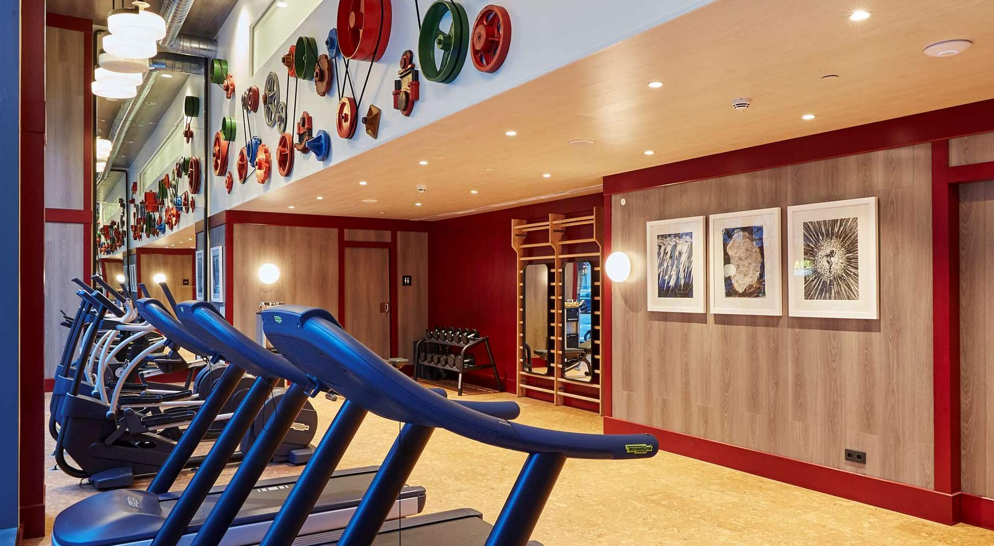 Radisson Blu 1882 Hotel, Barcelona Sagrada Familia - Gym