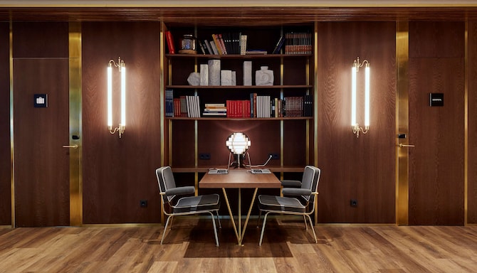 Radisson Blu 1882 Hotel, Barcelona Sagrada Familia - Working space