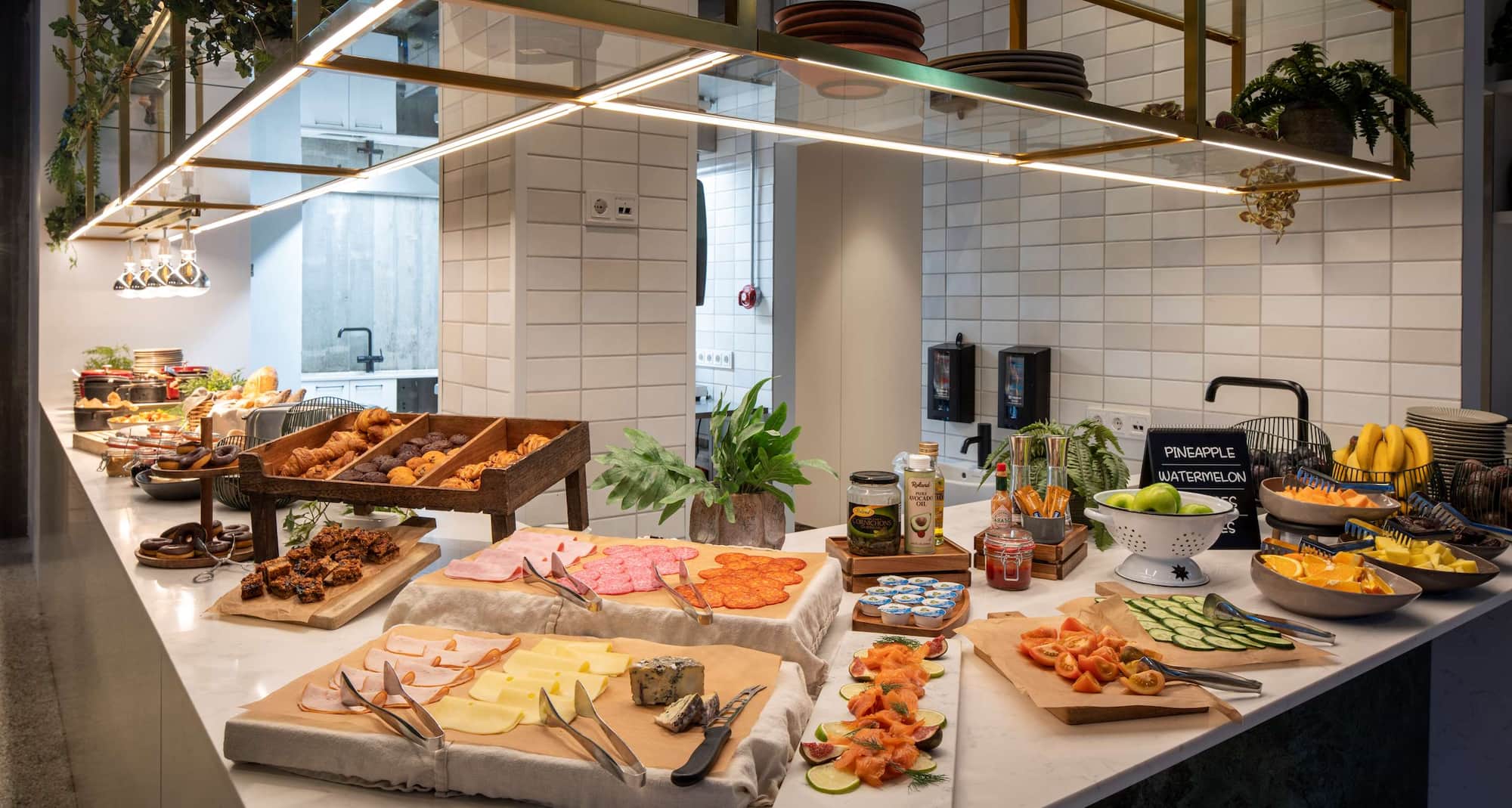 Radisson Blu 1919 Hotel, Reykjavik - Breakfast buffet