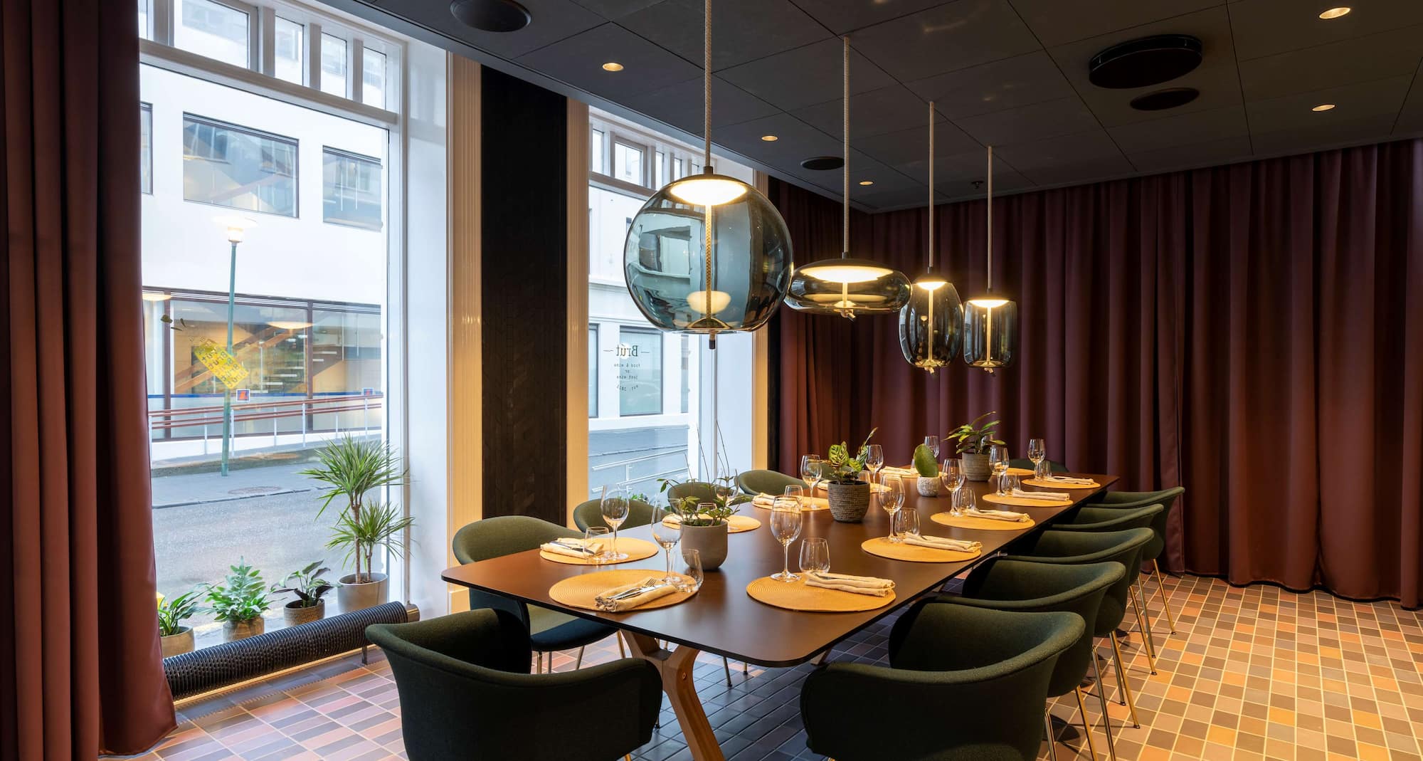 Radisson Blu 1919 Hotel, Reykjavik - Private dining with a view