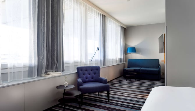 Radisson Blu Airport Terminal Hotel, Stockholm-Arlanda Airport - Premium room - Scandinavian style