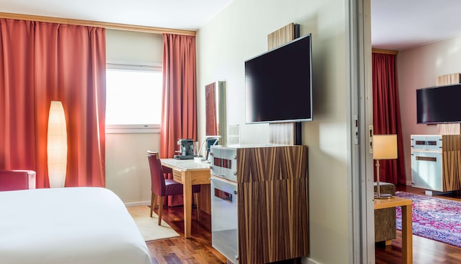 Radisson Blu Airport Terminal Hotel, Stockholm-Arlanda Airport - Suite