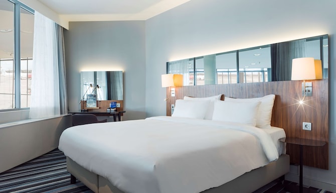 Radisson Blu Airport Terminal Hotel, Stockholm-Arlanda Airport - Suite