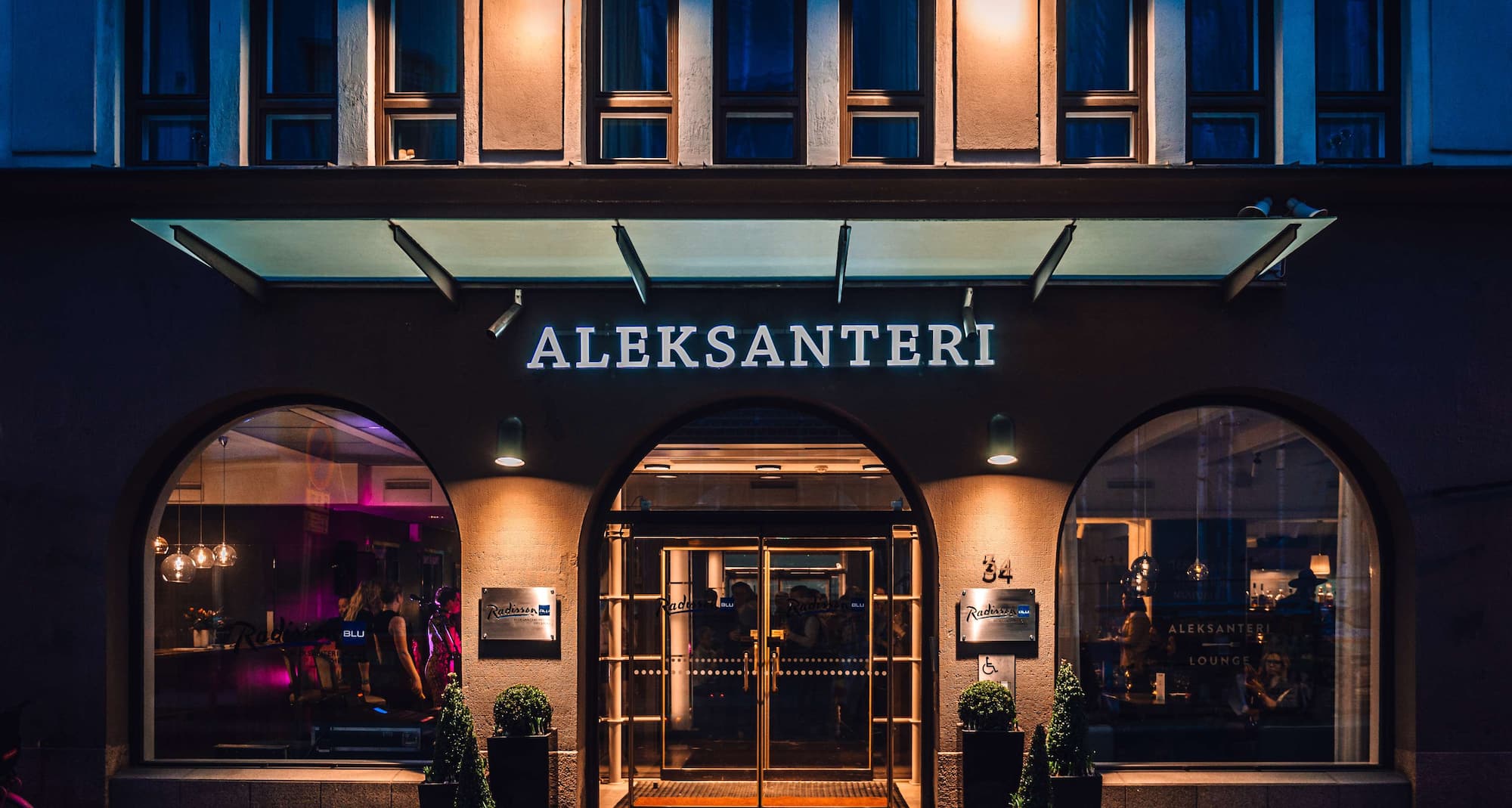 Radisson Blu Aleksanteri Hotel, Helsinki - Aleksanteri Hotel entrance