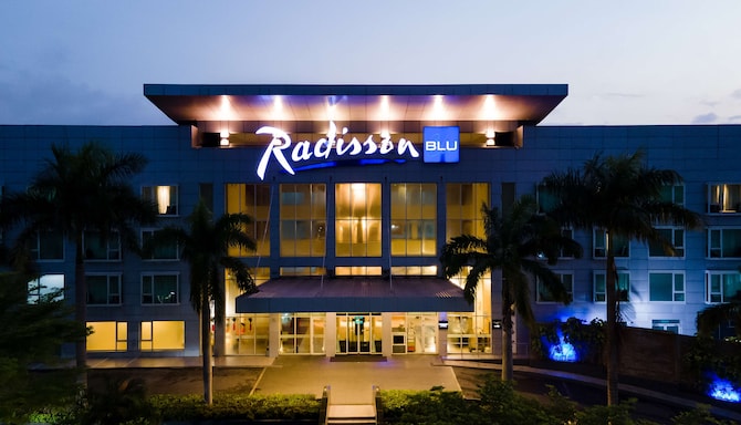Radisson Blu Anchorage Hotel, Lagos V.I. - Exterior