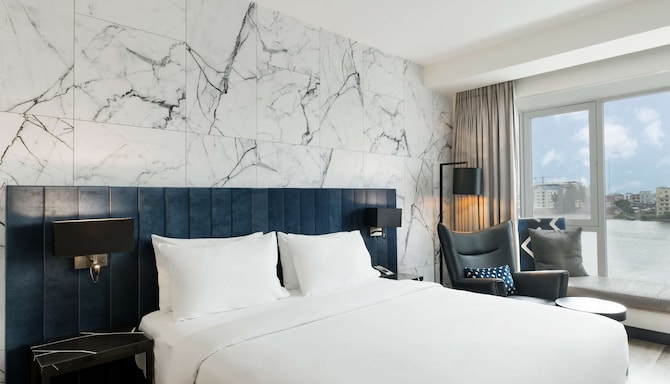 Radisson Blu Anchorage Hotel, Lagos V.I. - غرفة ضيوف