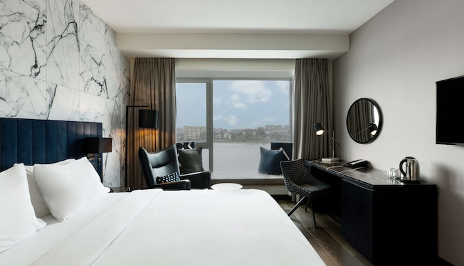 Radisson Blu Anchorage Hotel, Lagos V.I. - غرفة ضيوف