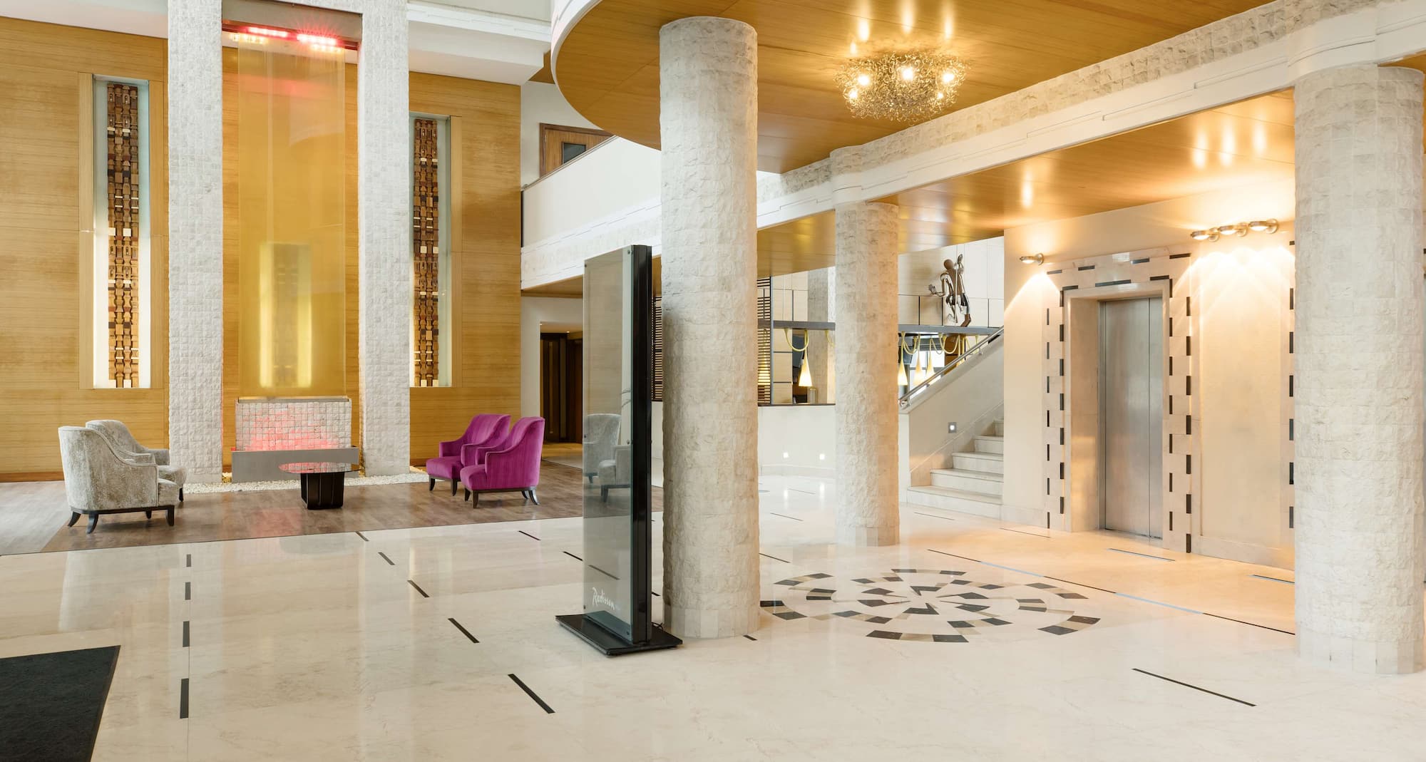 Radisson Blu Anchorage Hotel, Lagos V.I. - Lobby