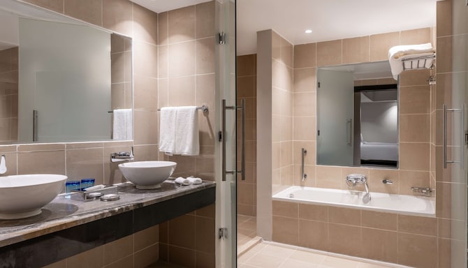 Radisson Blu Anchorage Hotel, Lagos V.I. - Bathroom