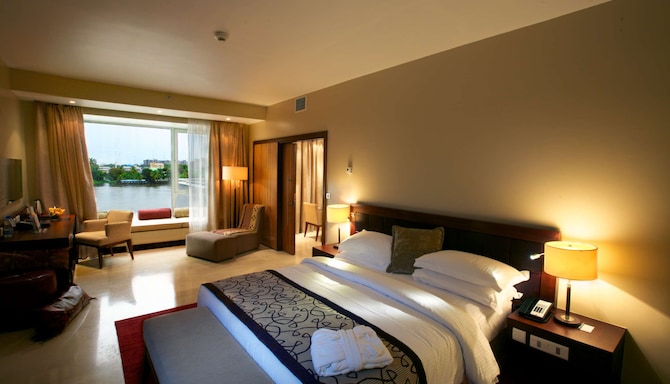 Radisson Blu Anchorage Hotel, Lagos VI. - Diplomatic Suite