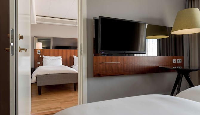 Radisson Blu Arlandia Hotel, Stockholm-Arlanda - Connecting Rooms