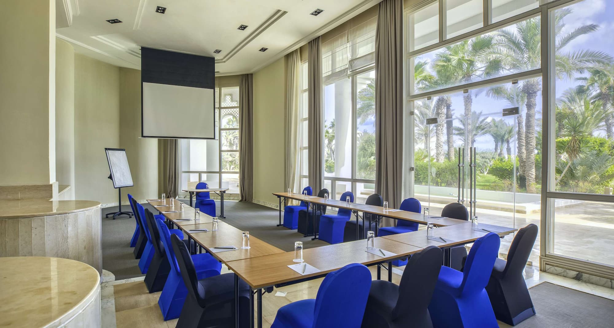 Radisson Blu Palace Resort and Thalasso, Djerba - Meeting room Arabica U-shape set-up