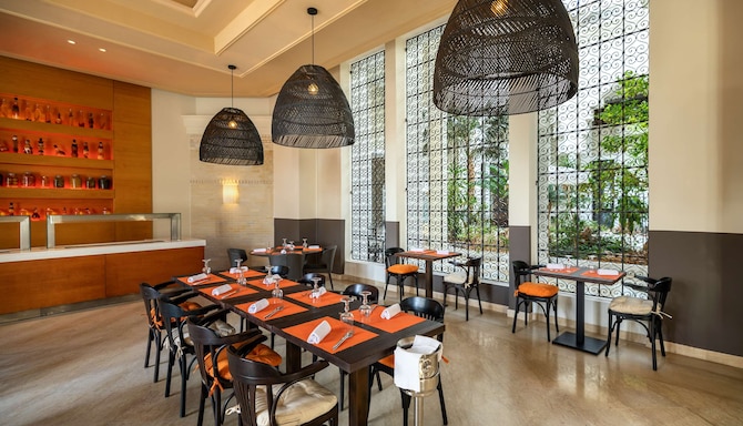 Radisson Blu Palace Resort and Thalasso, Djerba - Zafferano Restaurant indoor