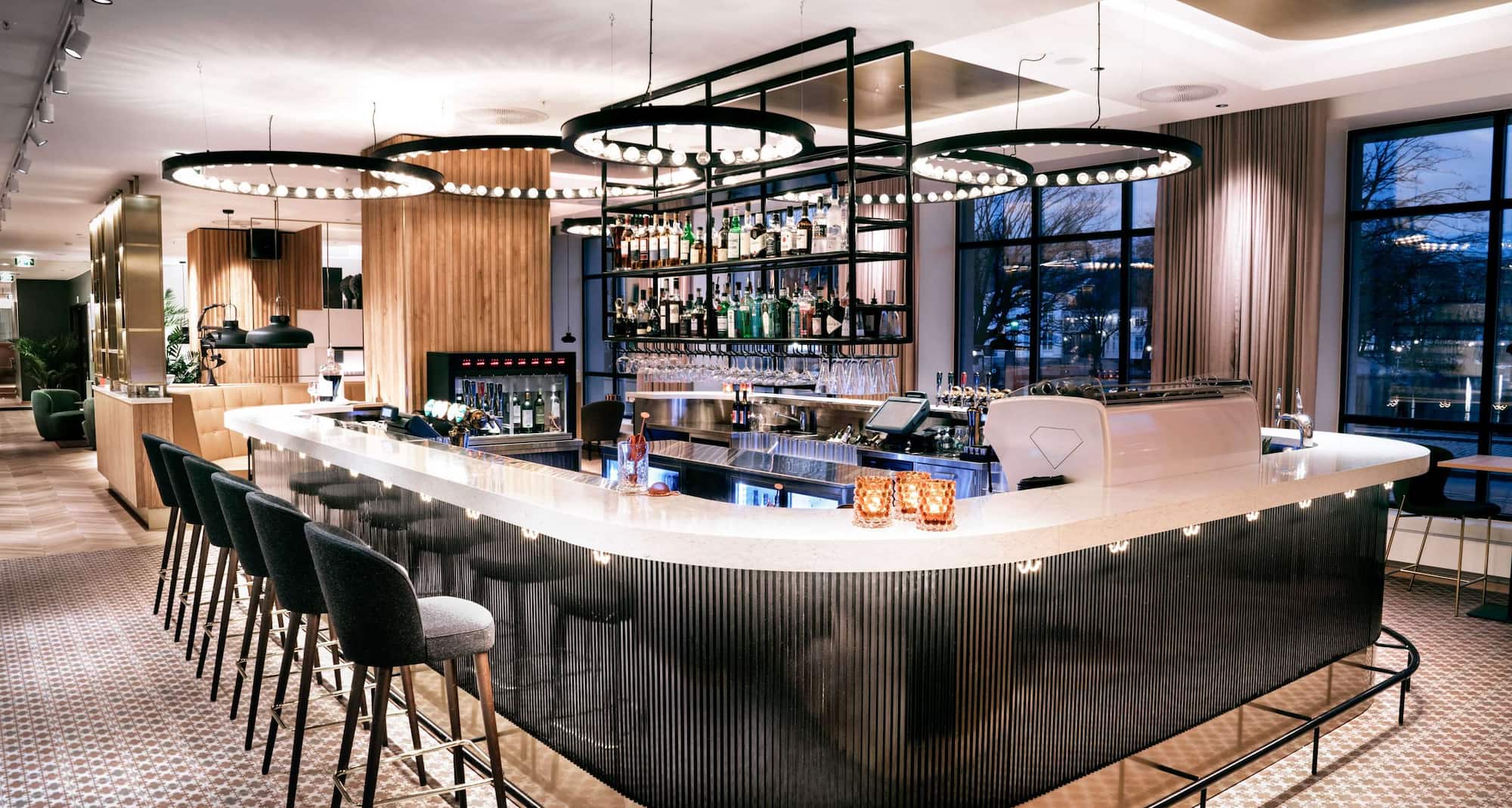 Radisson Blu Atlantic Hotel, Stavanger - FireLake Grill House and Cocktail Bar