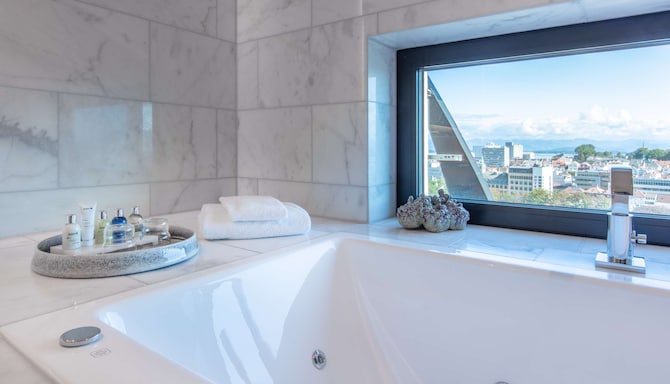 Radisson Blu Atlantic Hotel, Stavanger - Suite Bad