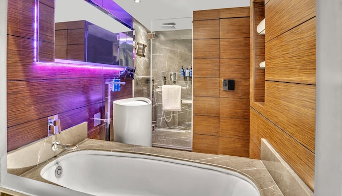 Radisson Blu Atria Bengaluru - Guest Room