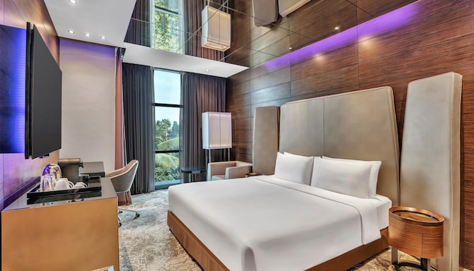 Radisson Blu Atria Bengaluru - Guest Room