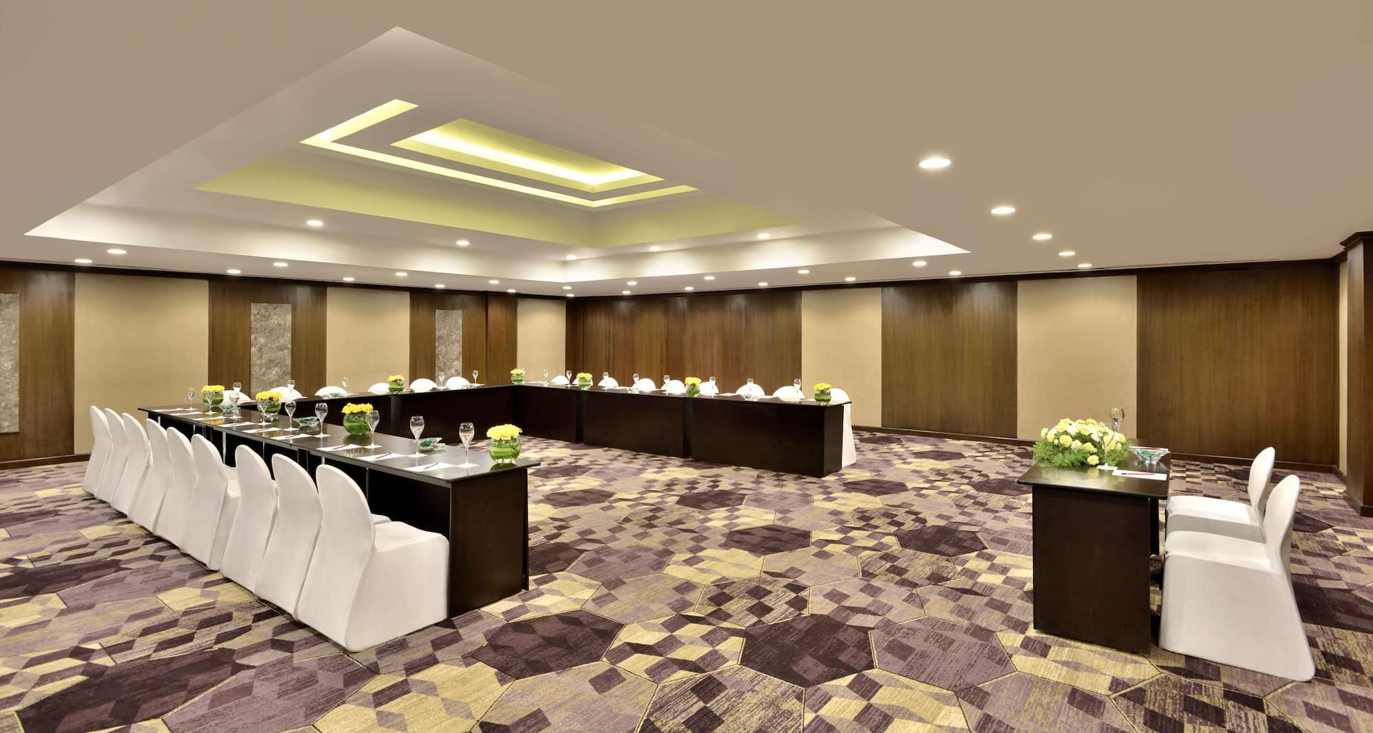 Radisson Blu Atria Bengaluru - Conclave Hall