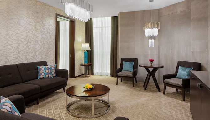 Radisson Blu Atria Bengaluru - Suite