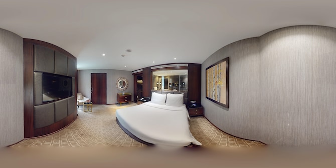Radisson Blu Atria Bengaluru - Suite