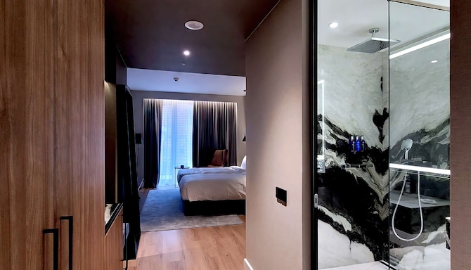 Radisson Blu Aurum Hotel, Brasov - Guest Room