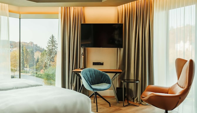 Radisson Blu Aurum Hotel, Brasov - Junior Suite twin bedroom