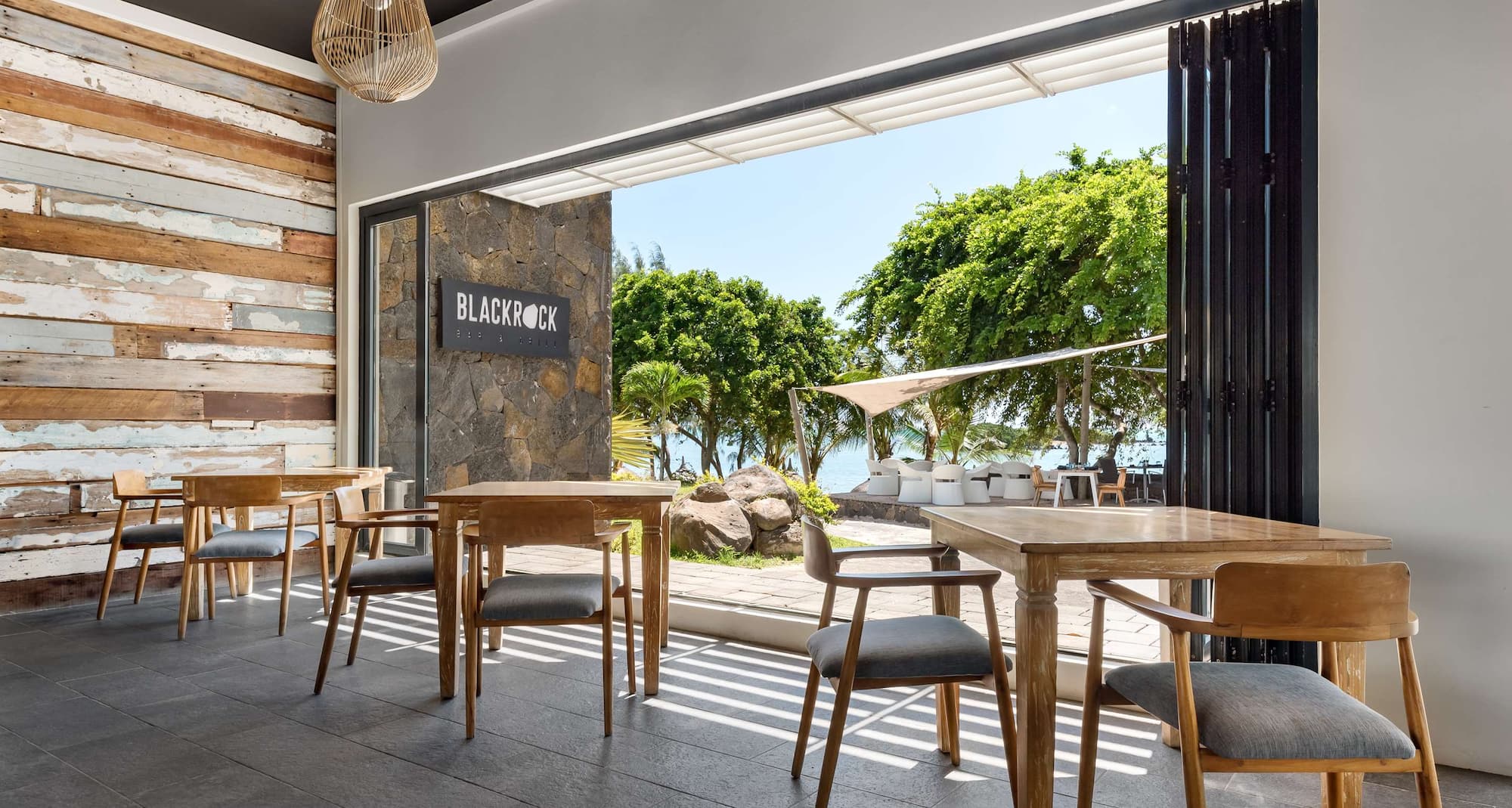 Radisson Blu Azuri Resort and Spa, Mauritius - Black Rock Bar and Grill Restaurant