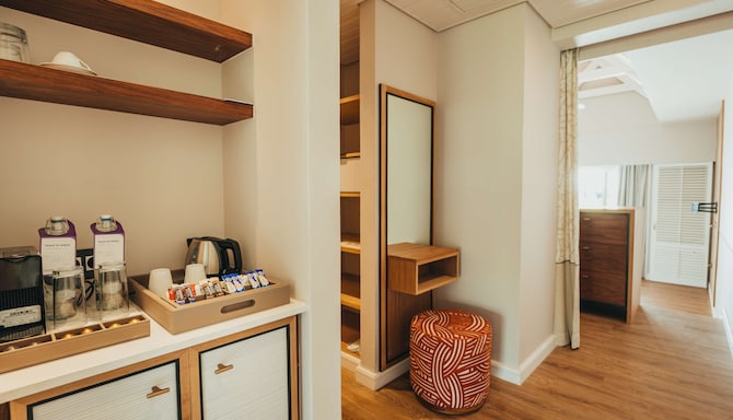 Radisson Blu Azuri Resort & Spa, Mauritius - جناح