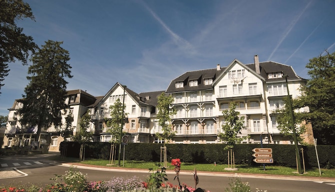 Radisson Blu Balmoral Hotel - Exterior