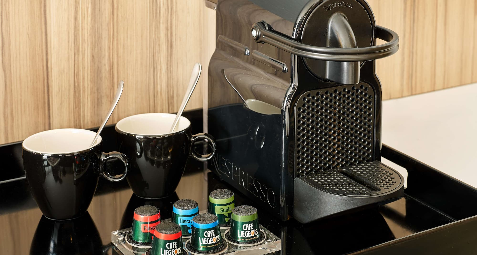 Radisson Blu Balmoral Hotel - Coffee machine