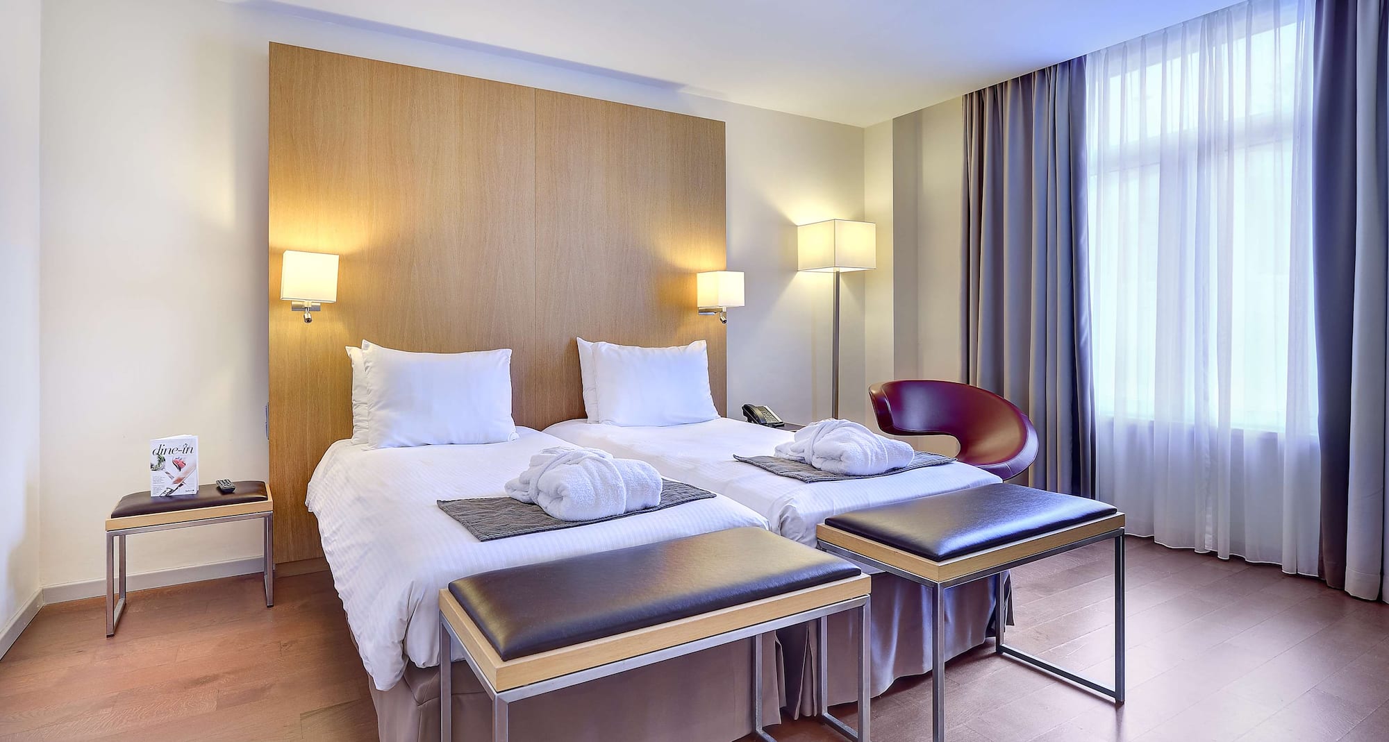 Radisson Blu Balmoral Hotel - Superior Room