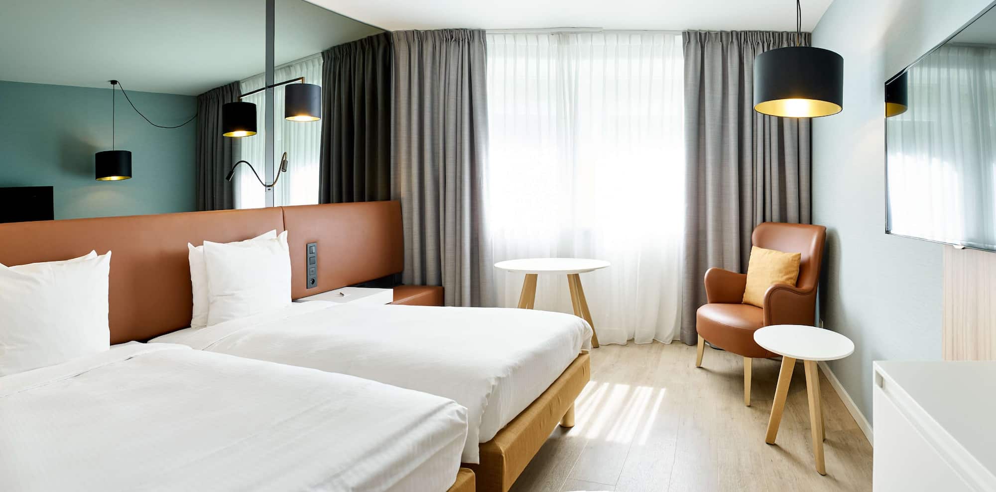 Radisson Blu Balmoral Hotel - Premium room twin bed