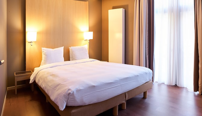 Radisson Blu Balmoral Hotel, Spa - Standard & Superior Room
