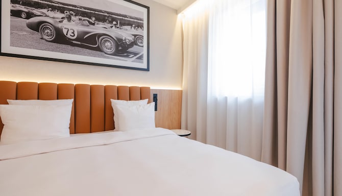 Radisson Blu Balmoral Hotel, Spa - Family Room with balcony