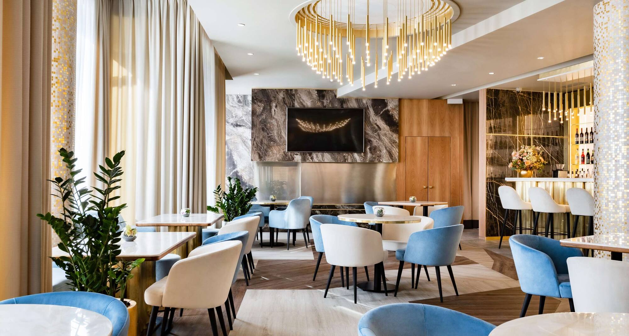 Radisson Blu Belorusskaya Hotel, Moscow - Hotel Lobby
