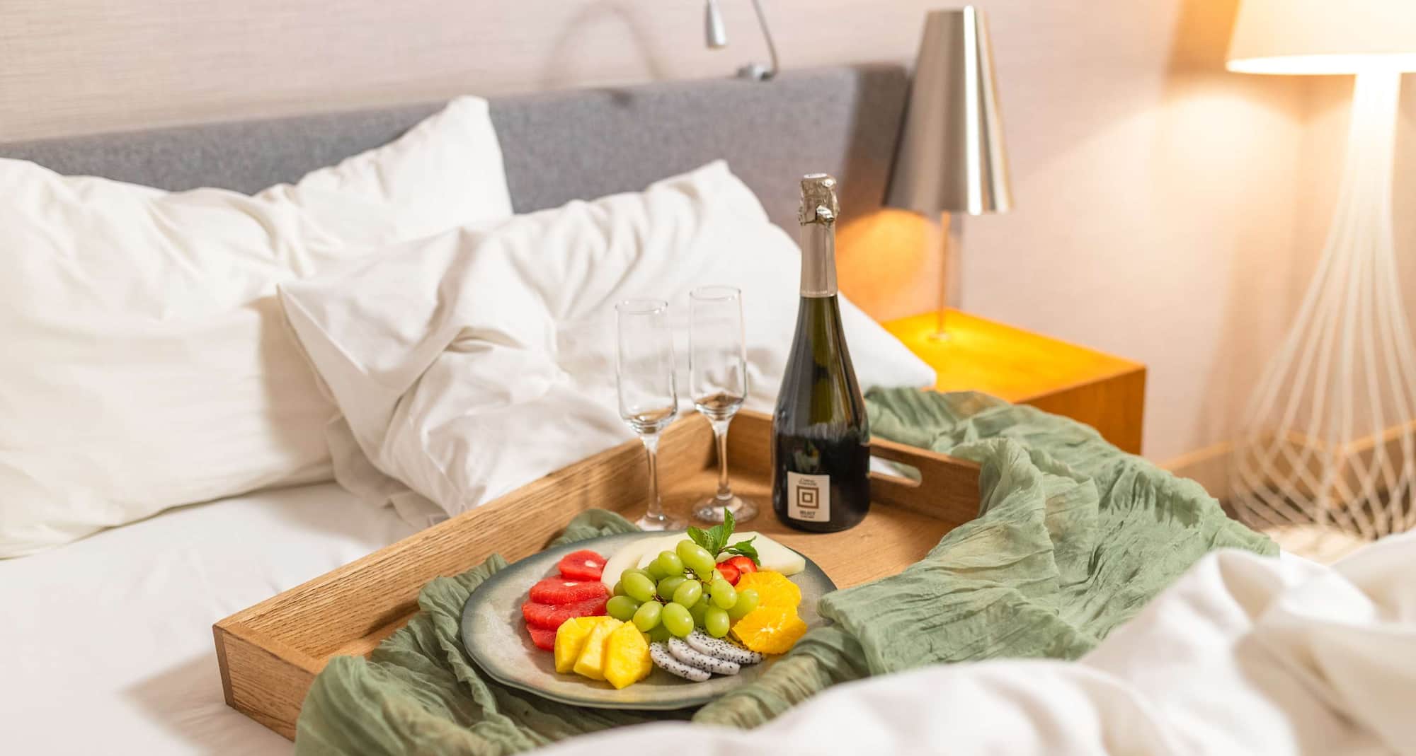 Radisson Blu Belorusskaya Hotel, Moscow - Romantic set