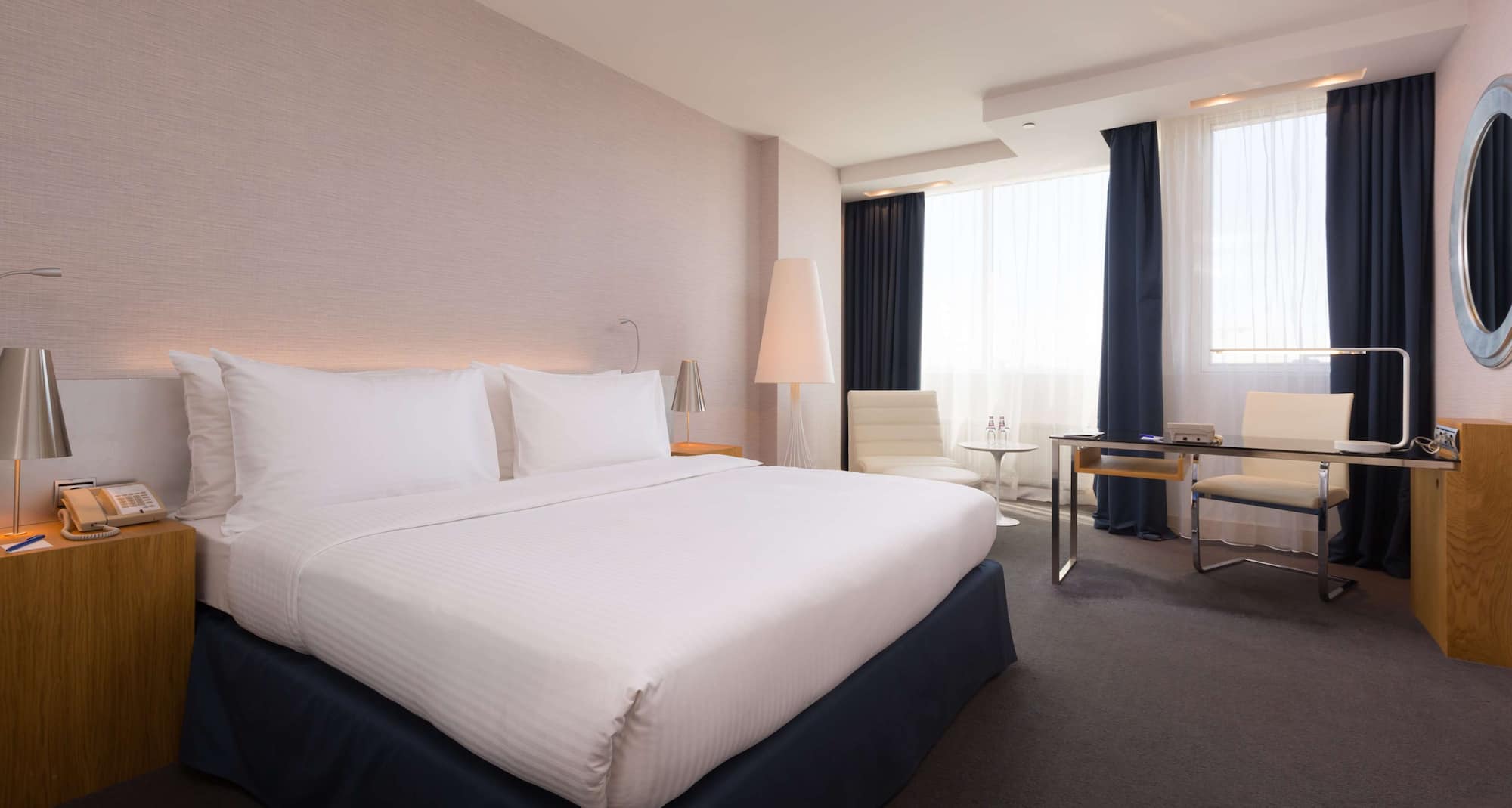 Radisson Blu Belorusskaya Hotel, Moscow - Guest room in Natural Cool style