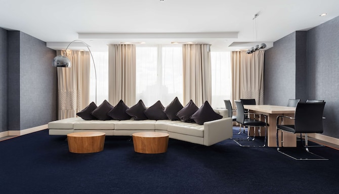 Radisson Blu Belorusskaya Hotel, Moscow - Executive Suite