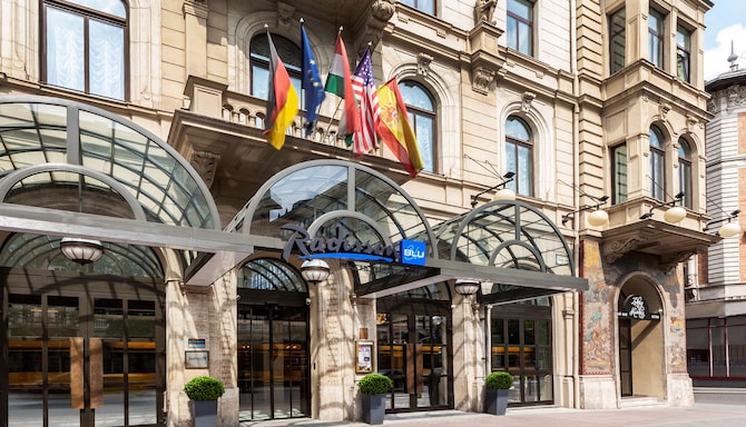 Radisson Blu B�ke Hotel, Budapest - Entrance